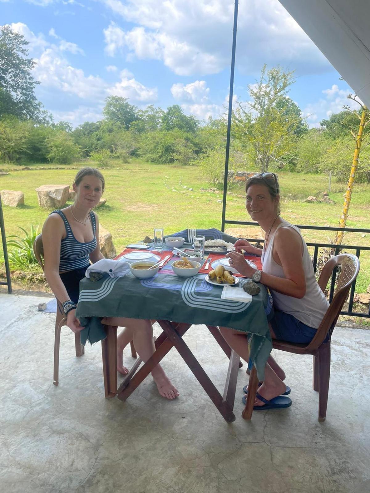 Hotel Basecamp - Yala Zewnętrze zdjęcie